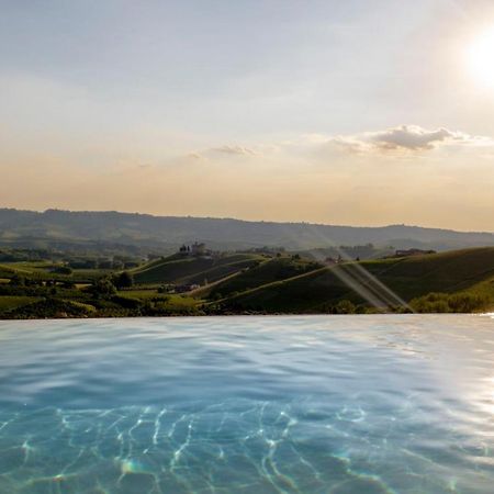 Le Vecchie Persiane - Bed & Breakfast Diano dʼAlba エクステリア 写真
