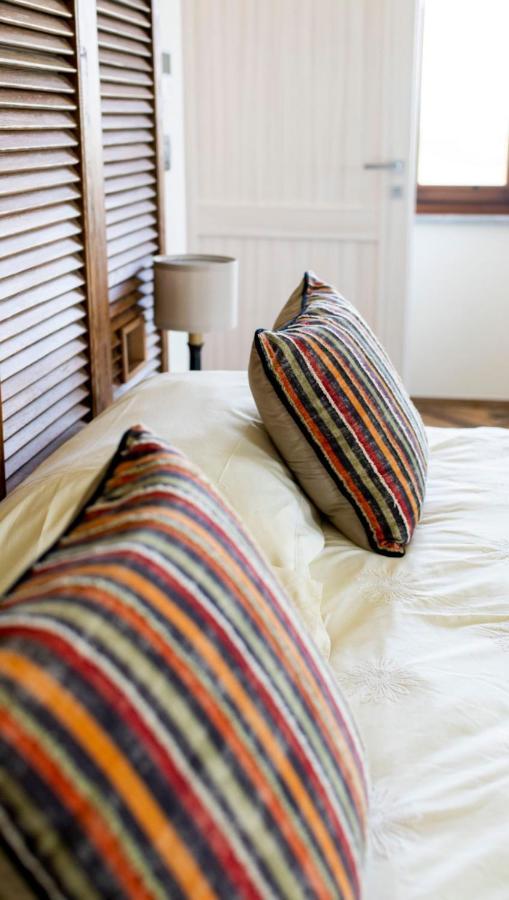 Le Vecchie Persiane - Bed & Breakfast Diano dʼAlba エクステリア 写真